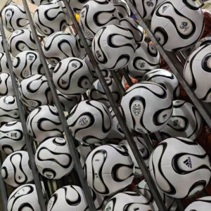 5107 H2-25574 Football Ball